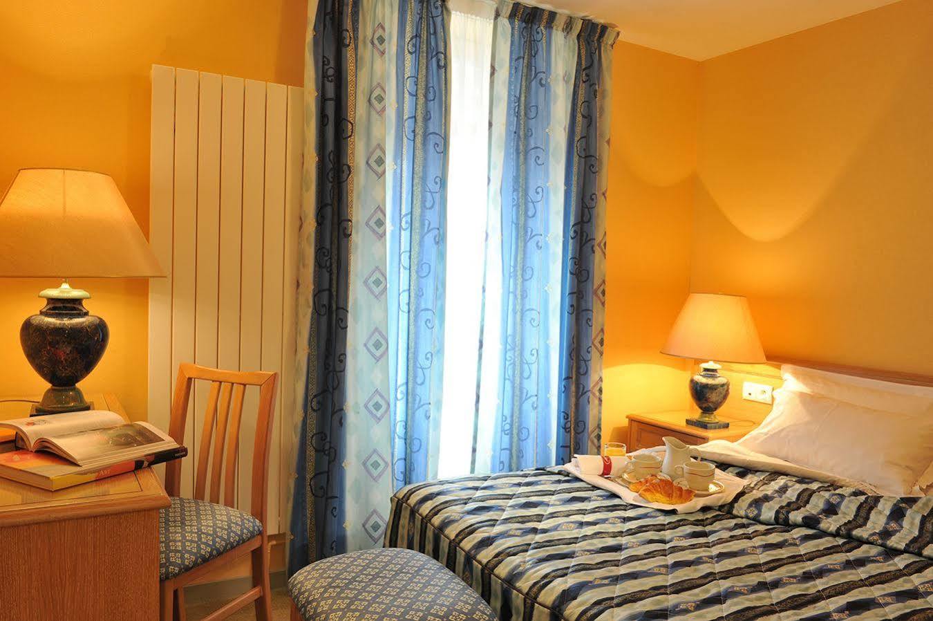 Logis Hotel Le Continental Chateauroux Exterior photo